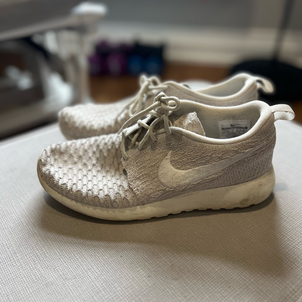 Nike running shoes. Women’s size 7.5. Nike Sneakers